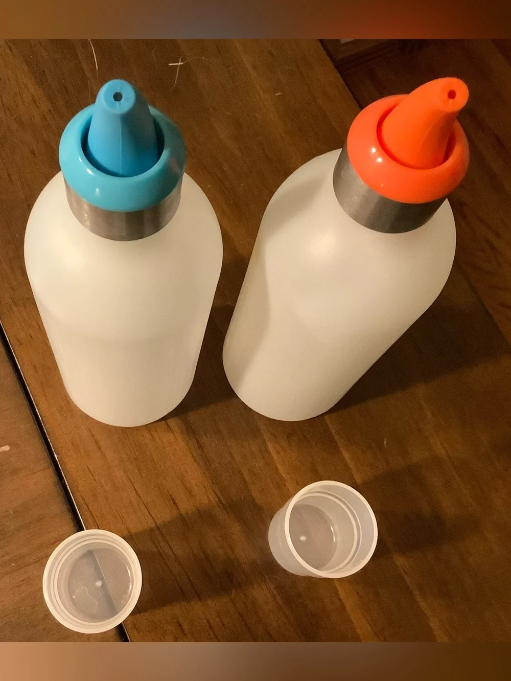 Kids Hair & Bath Squeeze Bottles with Blue and Orange Nozzles